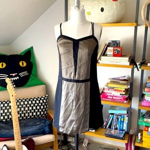 Banana Republic silk slip dress lingerie deco 0 xs